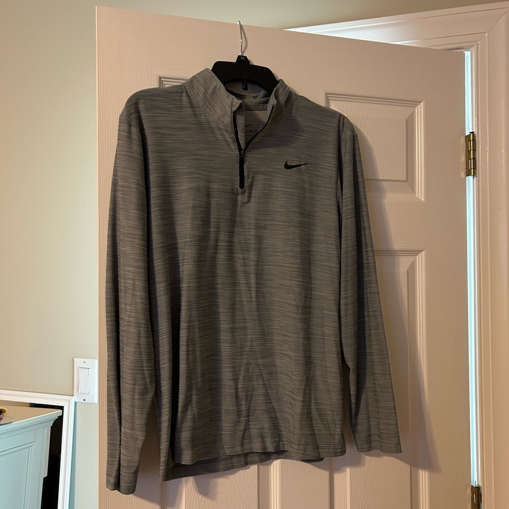 Nike quarterzip